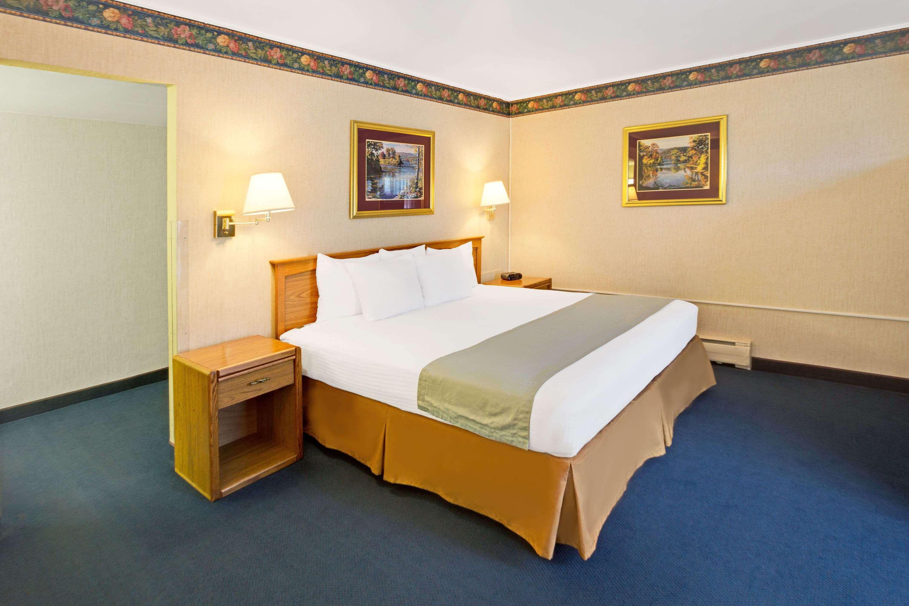 Travelodge By Wyndham Rapid City Bagian luar foto