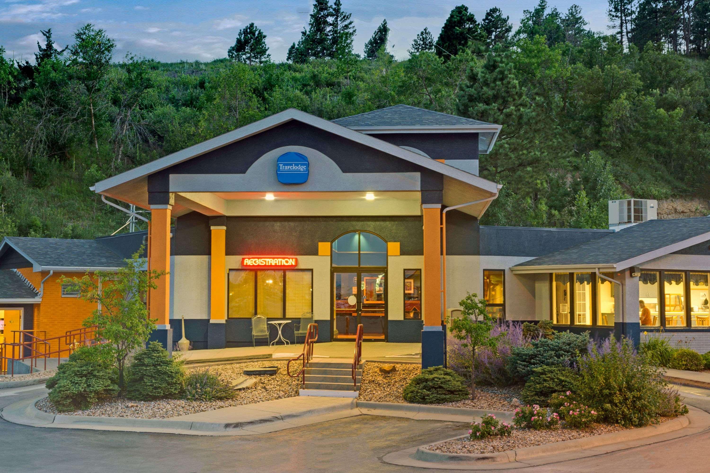 Travelodge By Wyndham Rapid City Bagian luar foto