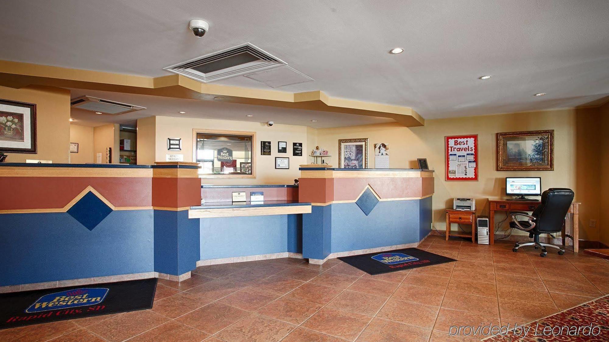 Travelodge By Wyndham Rapid City Bagian luar foto