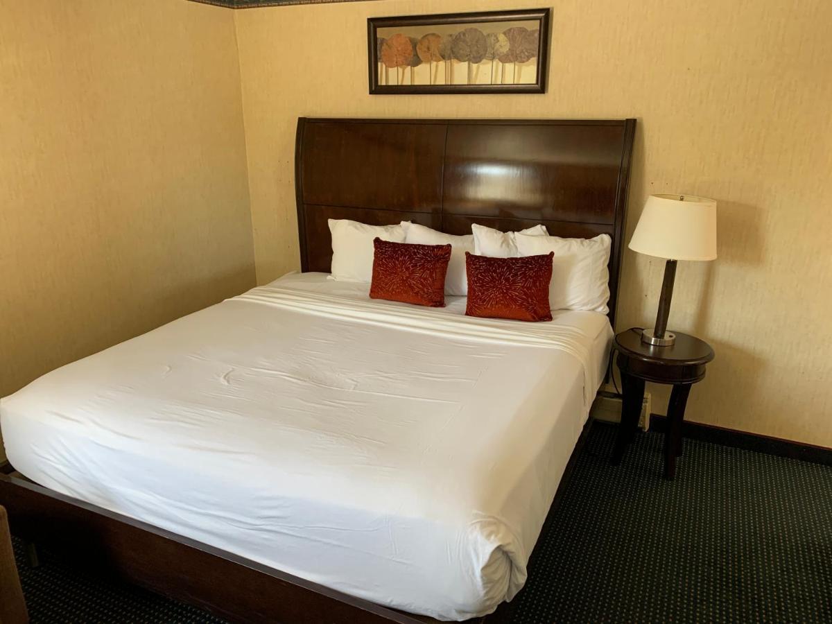 Travelodge By Wyndham Rapid City Bagian luar foto