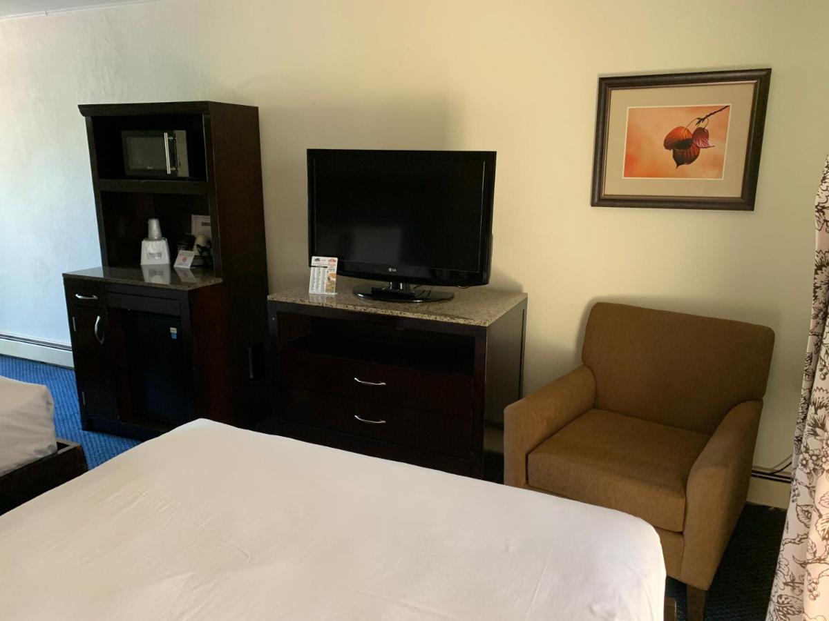 Travelodge By Wyndham Rapid City Bagian luar foto