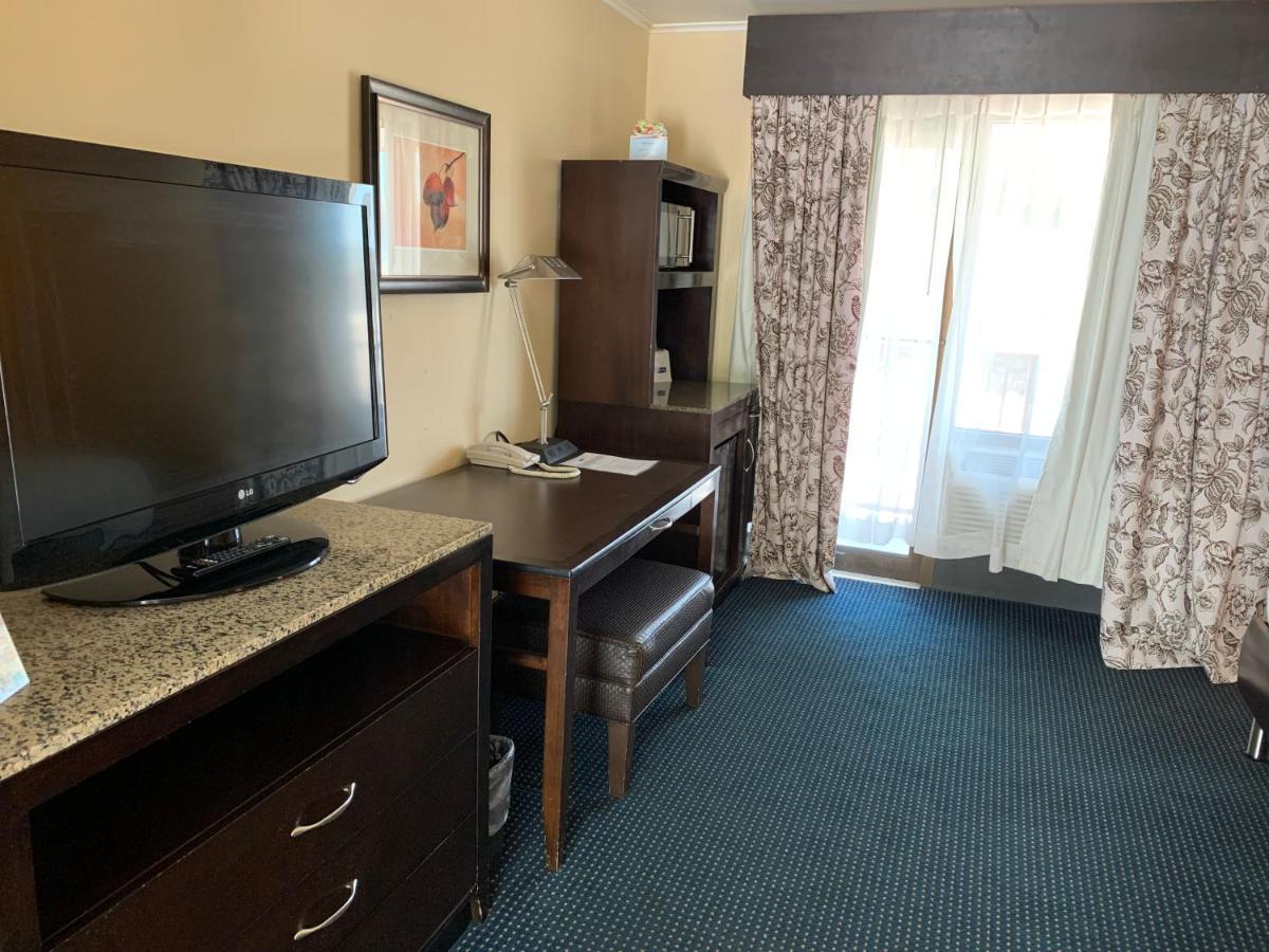Travelodge By Wyndham Rapid City Bagian luar foto