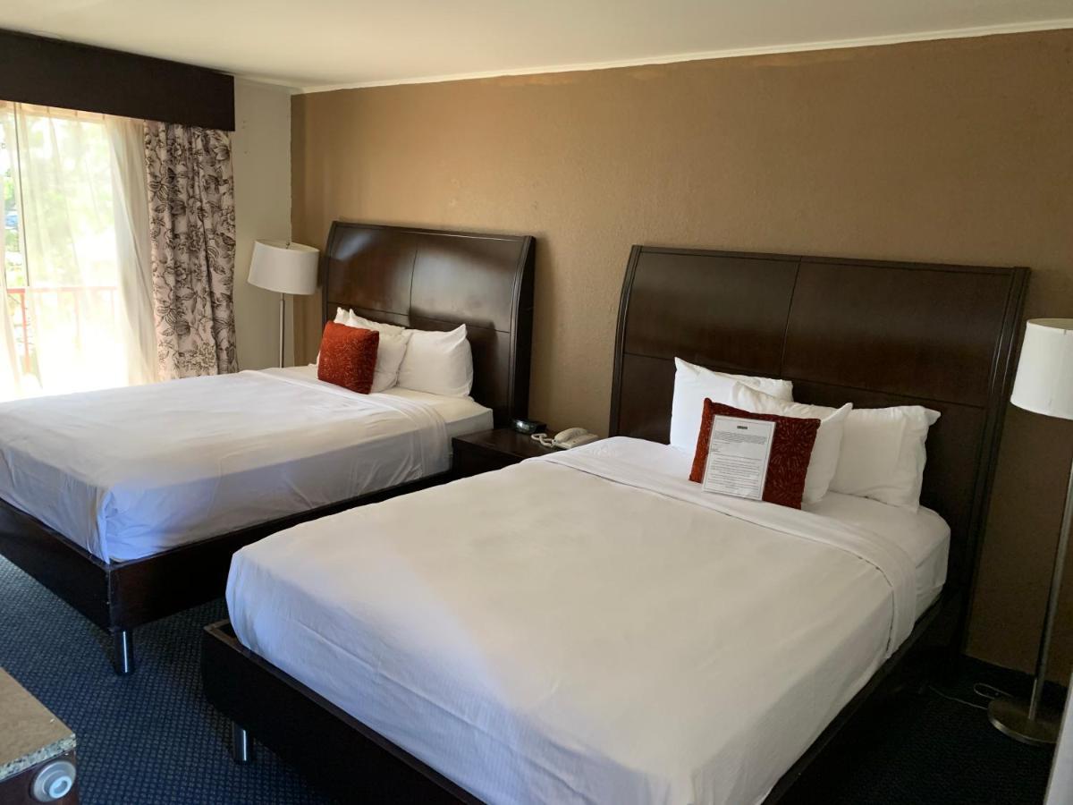 Travelodge By Wyndham Rapid City Bagian luar foto