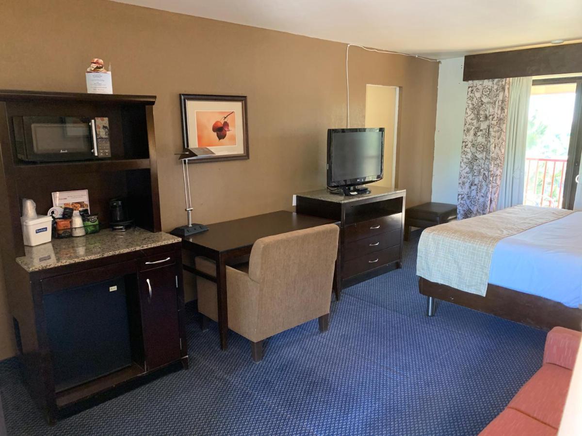 Travelodge By Wyndham Rapid City Bagian luar foto
