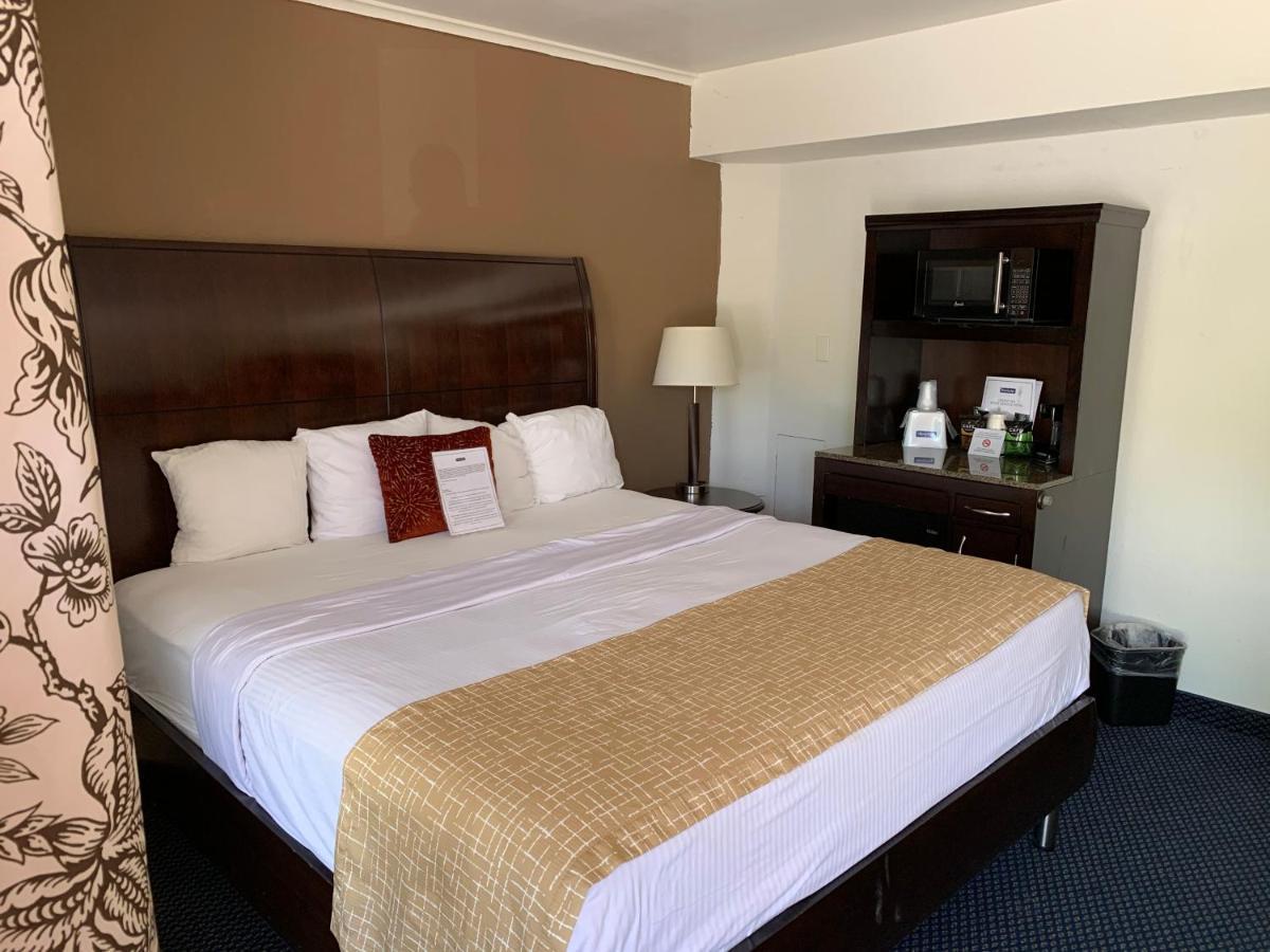 Travelodge By Wyndham Rapid City Bagian luar foto